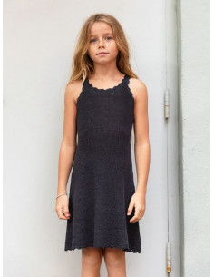 Stickbeskrivning 2405 Linnea Dress Junior