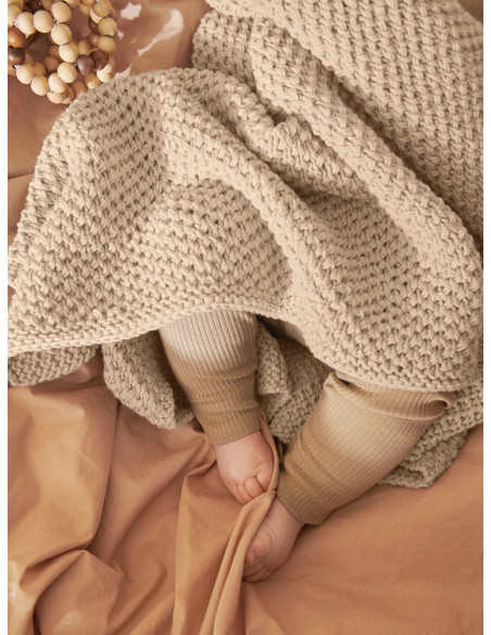 Stickbeskrivning 2406 Bie Filt