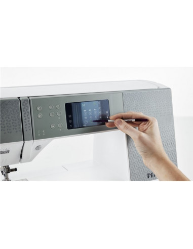 PFAFF Quilt Expression 720