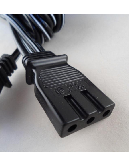 Sladd utan pedal till många symaskinsmodeller