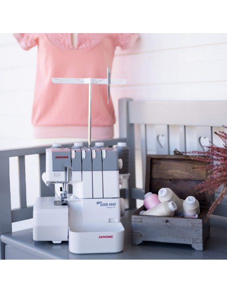 Janome Mylock 454D