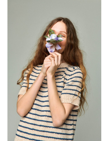 Stickbeskrivning 2104 mod 2 Marian t-shirt