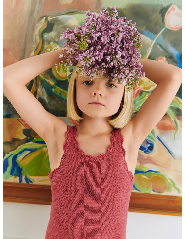 Stickbeskrivning Roselyn Dress Junior