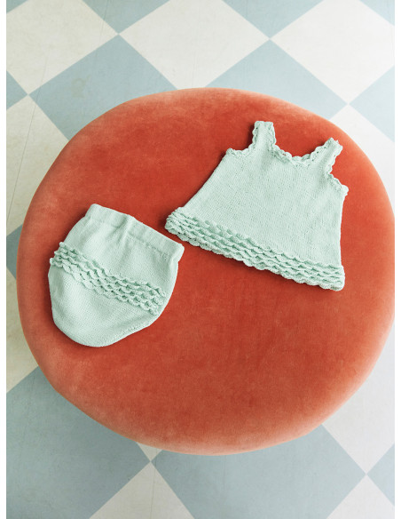 Stickbeskrivning Rosette Top, Pants & Bloomer Baby