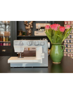 Janome 1522 Ljusgrå 2